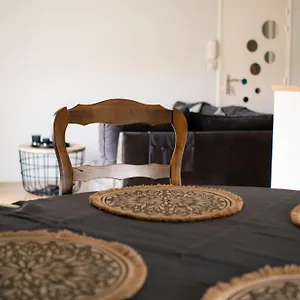  Appartement Simplicite Et Calme En A France